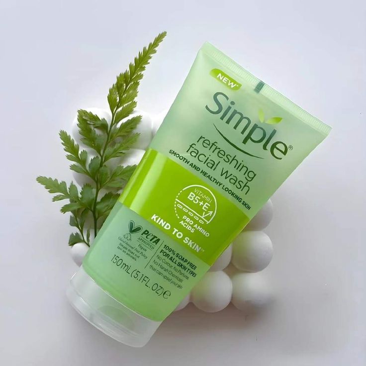 Simple Refresh Face Wash 